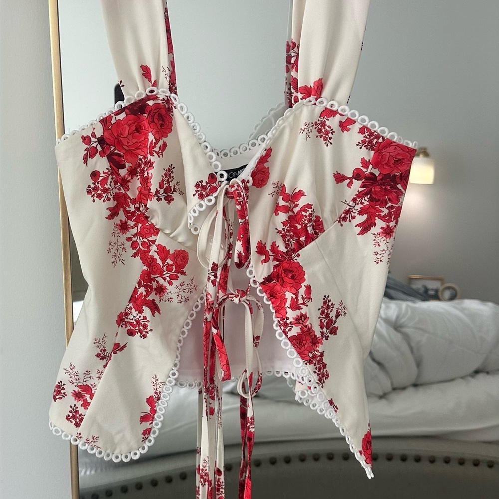 Fashion Nove Floral Tie Top